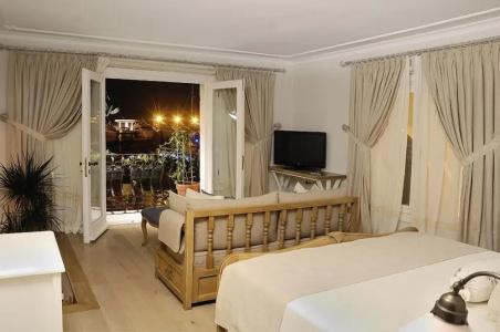 Cesme Marina Konukevi - 40