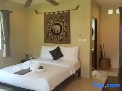 Lanta Castaway Beach Resort - 32