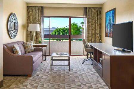 Hilton Phoenix Airport - 74