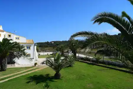 s&c Kosmos Beach Resort - 75