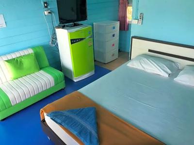 Naiharn On The Rock Resort Phuket - 28