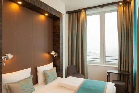 Motel One Wiesbaden - 5