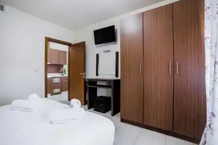 Thalassa Apart - 52