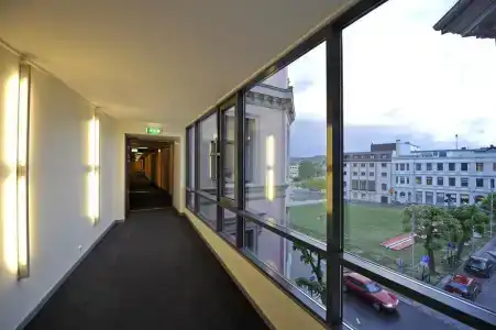 Thon Høyers - 6
