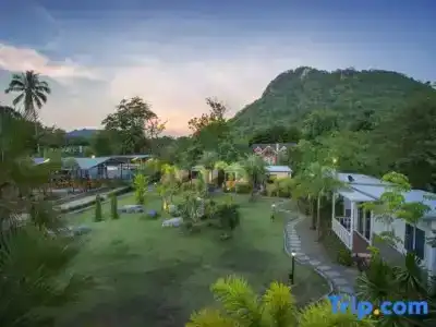 Tharapana Khaoyai - 19