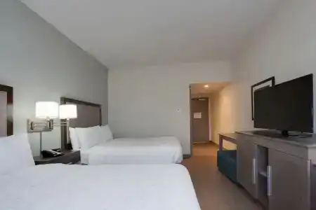 Hampton Inn & Suites Miami Wynwood Design District, Fl - 33