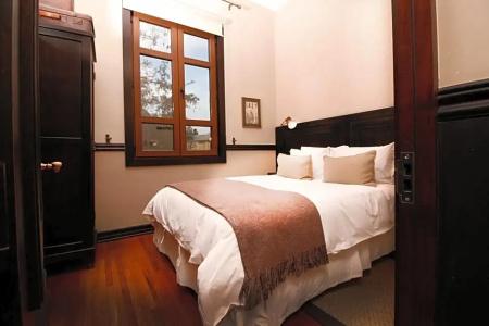 Boutique Castillo Rojo - 38