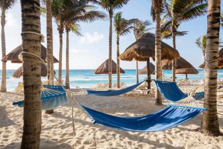 Nyx Cancun - 31