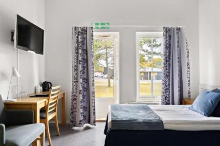Tylebackl; Sure Collection by Best Western - 3