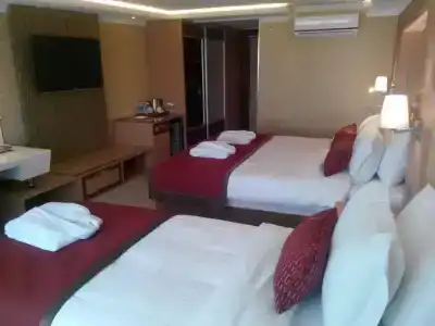 Ramada Usak - 23