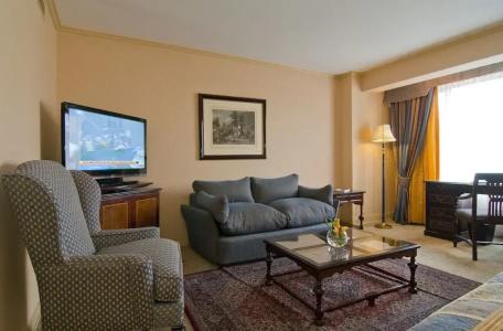 Park Plaza - 64