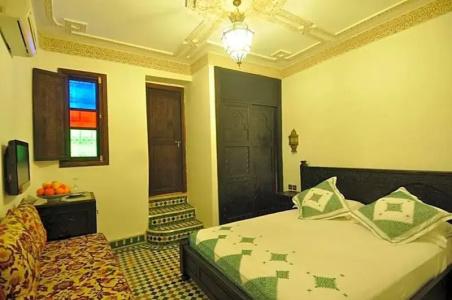 Riad Salam - 34