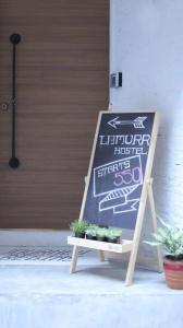Lamurr Sukhumvit 41 - 23