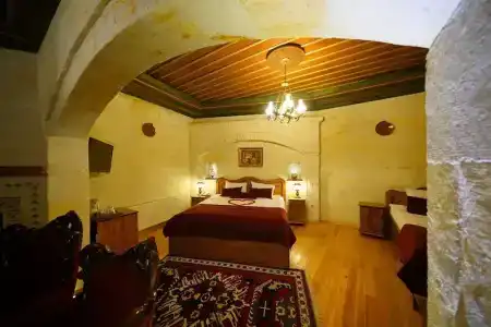 Harman Cave - 129