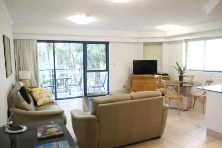 181 The Esplanade - 33