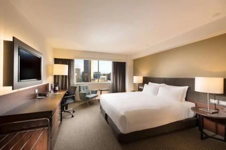 Stamford Plaza - 83