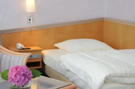 Kronenhotel - 2
