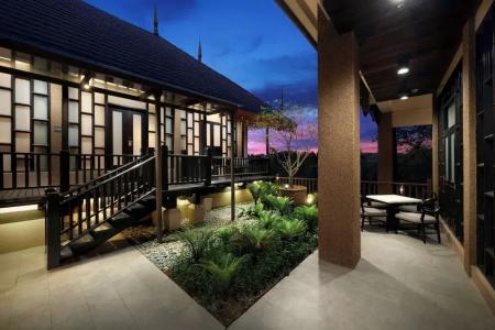 DoubleTree by Hilton Lakeside - 94