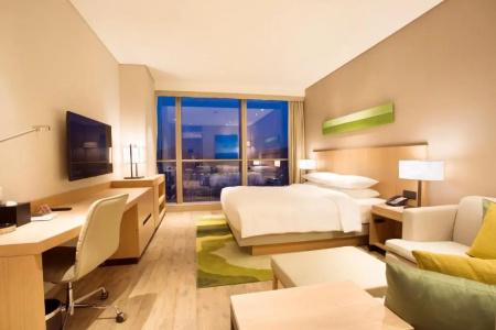 Hyatt Place Sanya City Center - 40