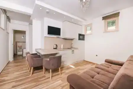 Villa Royal - 108