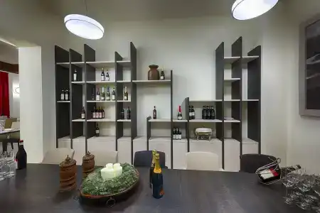 Hb Aosta & Balcony Spa - 10