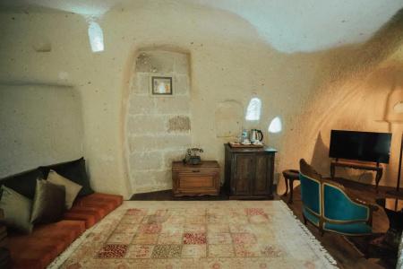 Hu of Cappadocia - Special Class - 35
