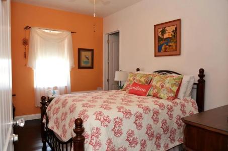 Inn on the Avenue - 1