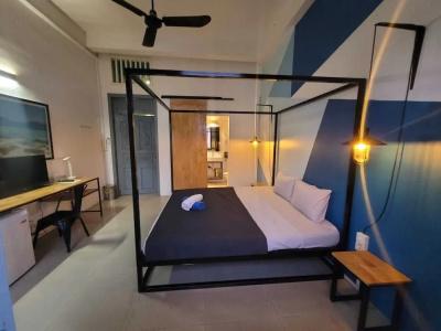 The Place - 4