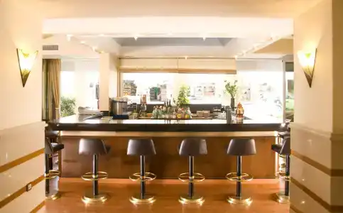 Best Western Plus Plaza - 27