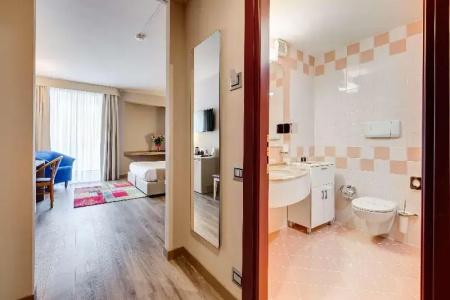 Best Western Imperiale - 66