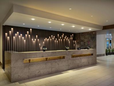 Hilton Indianapolis & Suites - 1