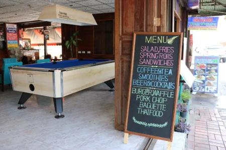 Noom Guesthouse - 9
