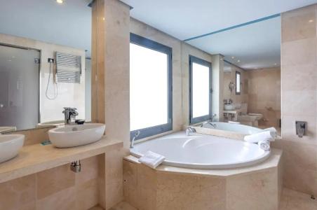Marins Playa Suites - Adults Only - 39