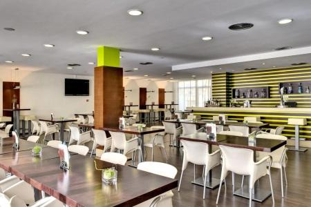 Alcudia Garden Aparthotel - 10