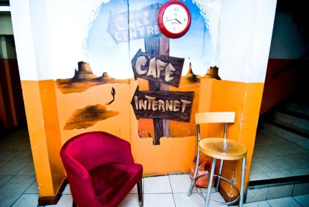 Kensal Green Backpackers - 1