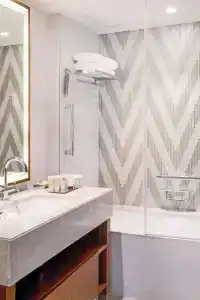 Pullman Dubai Creek City Centre Residences - 20