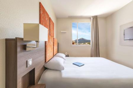 Kyriad Chambéry Centre - Hôtel et Résidence - 65