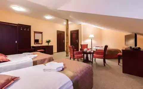 Adam & Spa - 6