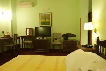 Grand & Spa Tirana - 21