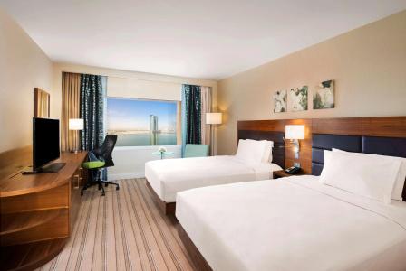Hilton Garden Inn Ras Al Khaimah - 6