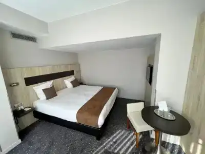 Best Western Royal Centre - 73