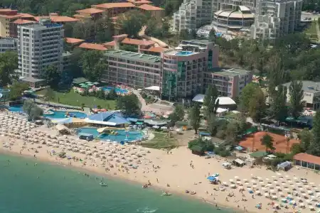 Lilia - 23