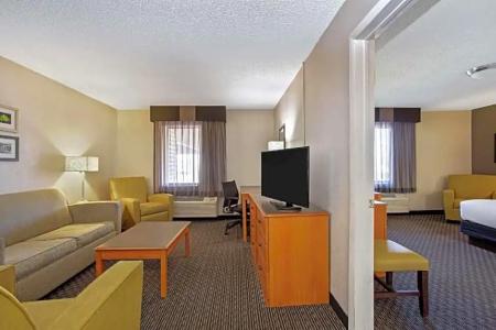 La Quinta Inn by Wyndham Tucson East - 22