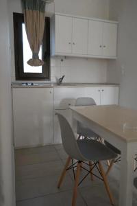 Ledra Maleme - 25