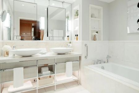 The Ritz-Carlton, - 44