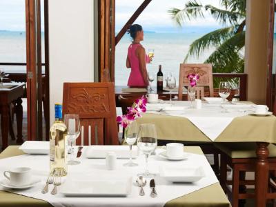 Sara Beachfront Boutique - 11