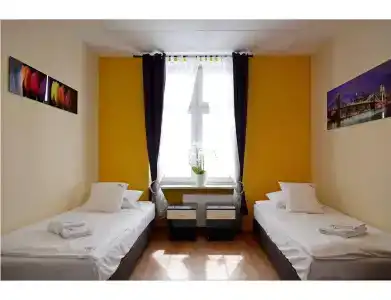 3 City - 3