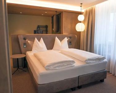 Österreichischer Hof-im Bademantel direkt in die Alpentherme - 38