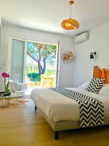 hôTel Les Volets Rouges - Cassis - 60