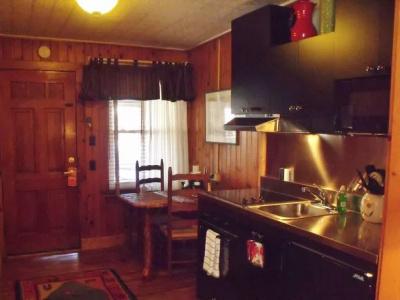 Hemlock Inn - 18